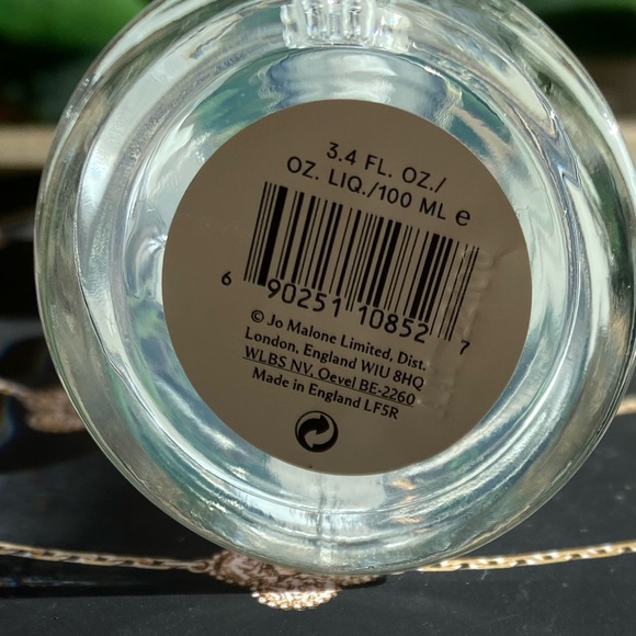 NEW IN BOX Jo Malone English Pear & Frisia Room Spray - Picture 3 of 5